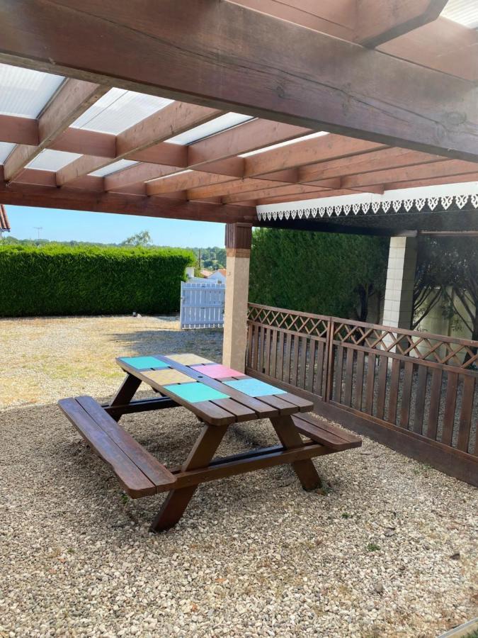 Maison Vendeenne A 10 Min De La Mer Avrillé Eksteriør billede
